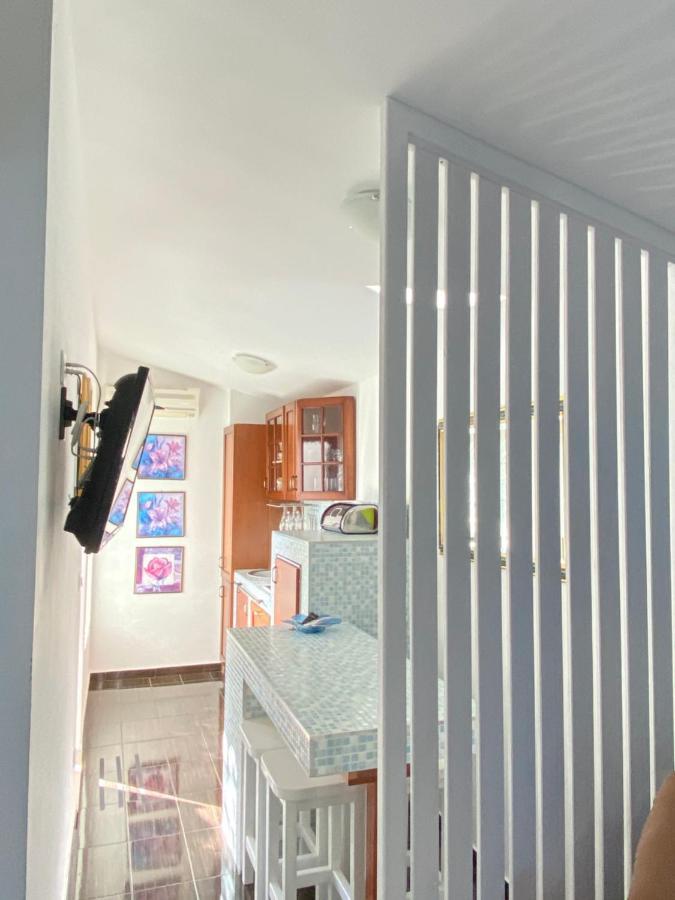 Sara Apartments Baška Voda エクステリア 写真