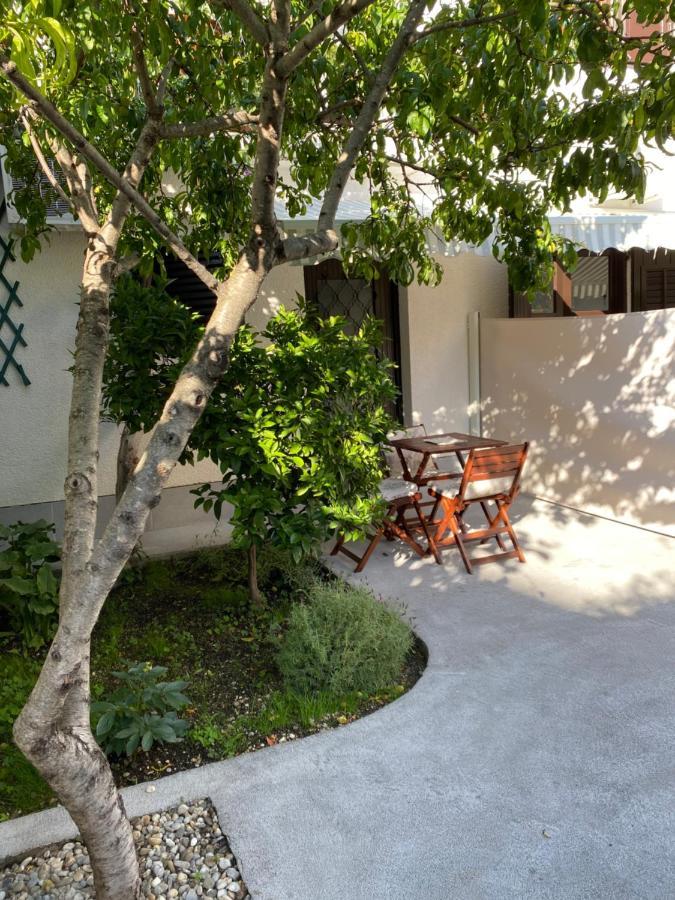 Sara Apartments Baška Voda エクステリア 写真